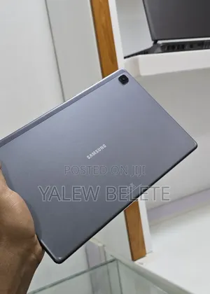 New Samsung Galaxy Tab A7 10.4 (2020) 32 GB Silver