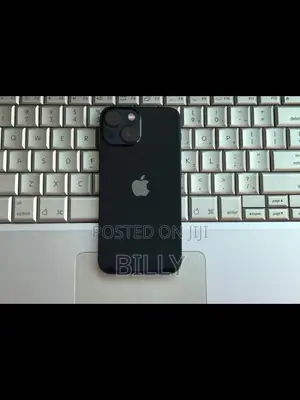 New Apple iPhone 13 128 GB Black