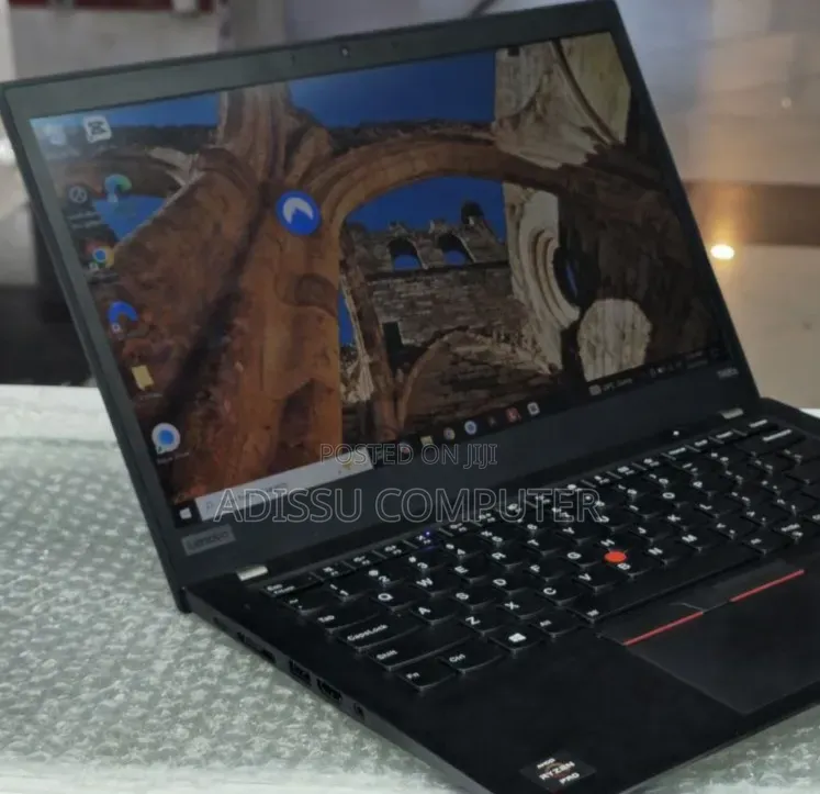 New Laptop Lenovo ThinkPad t495s 16GB AMD Ryzen 7 SSD 512GB