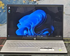 New Laptop HP Pavilion 15 8GB Intel Core i7 HDD+SSD 1T