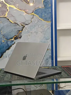 New Laptop Apple MacBook Pro 2021 M1 64GB Apple M1 Max SSD 1T