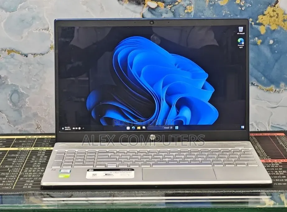 New Laptop HP Pavilion 15 16GB Intel Core i7 HDD+SSD 1T
