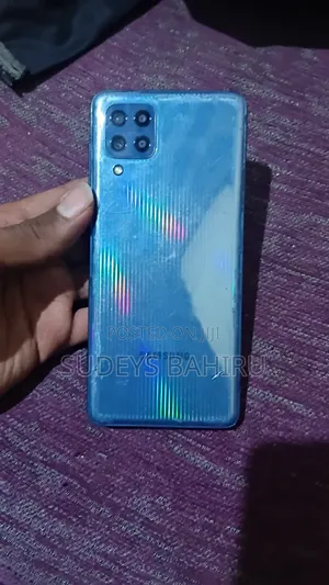 Samsung Galaxy M32 128 GB Blue