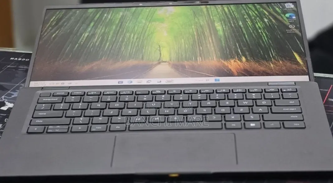 New Laptop Dell Latitude 7410 16GB Intel Core i5 SSD 256GB