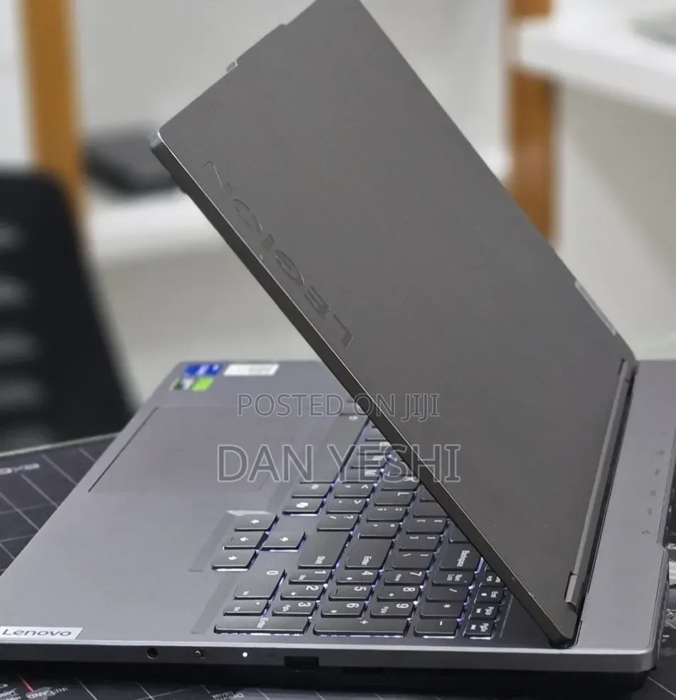 New Laptop Lenovo Legion 5 16GB Intel Core i7 SSD 1T
