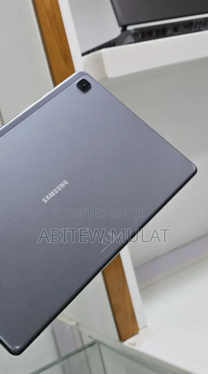 New Samsung Galaxy Tab A7 10.4 (2020) 32 GB Gray