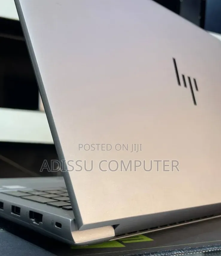 New Laptop HP ZBook 15 32GB Intel Core i9 SSD 512GB