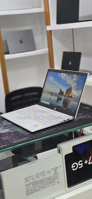 New Laptop HP Pavilion 14 16GB Intel Core i5 SSD 512GB