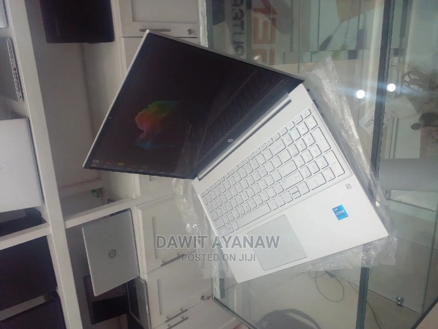 New Laptop HP Pavilion 10 8GB Intel Core I7 SSD 512GB