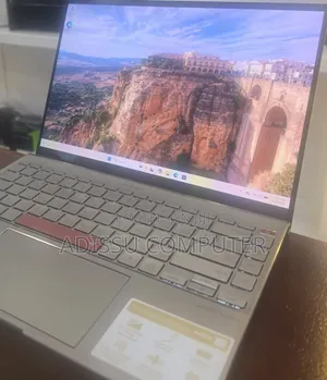 New Laptop Asus Zenbook 14X OLED 16GB Intel Core i7 SSD 512GB