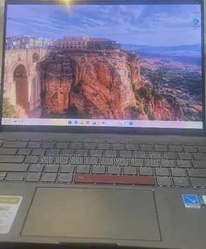 New Laptop Asus Zenbook 14X OLED 16GB Intel Core i7 SSD 512GB