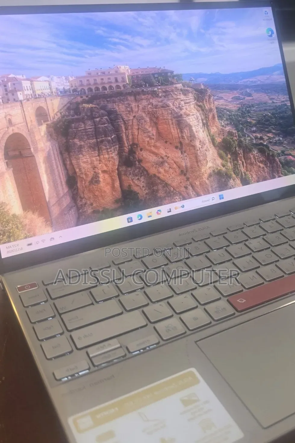 New Laptop Asus Zenbook 14X OLED 16GB Intel Core i7 SSD 512GB