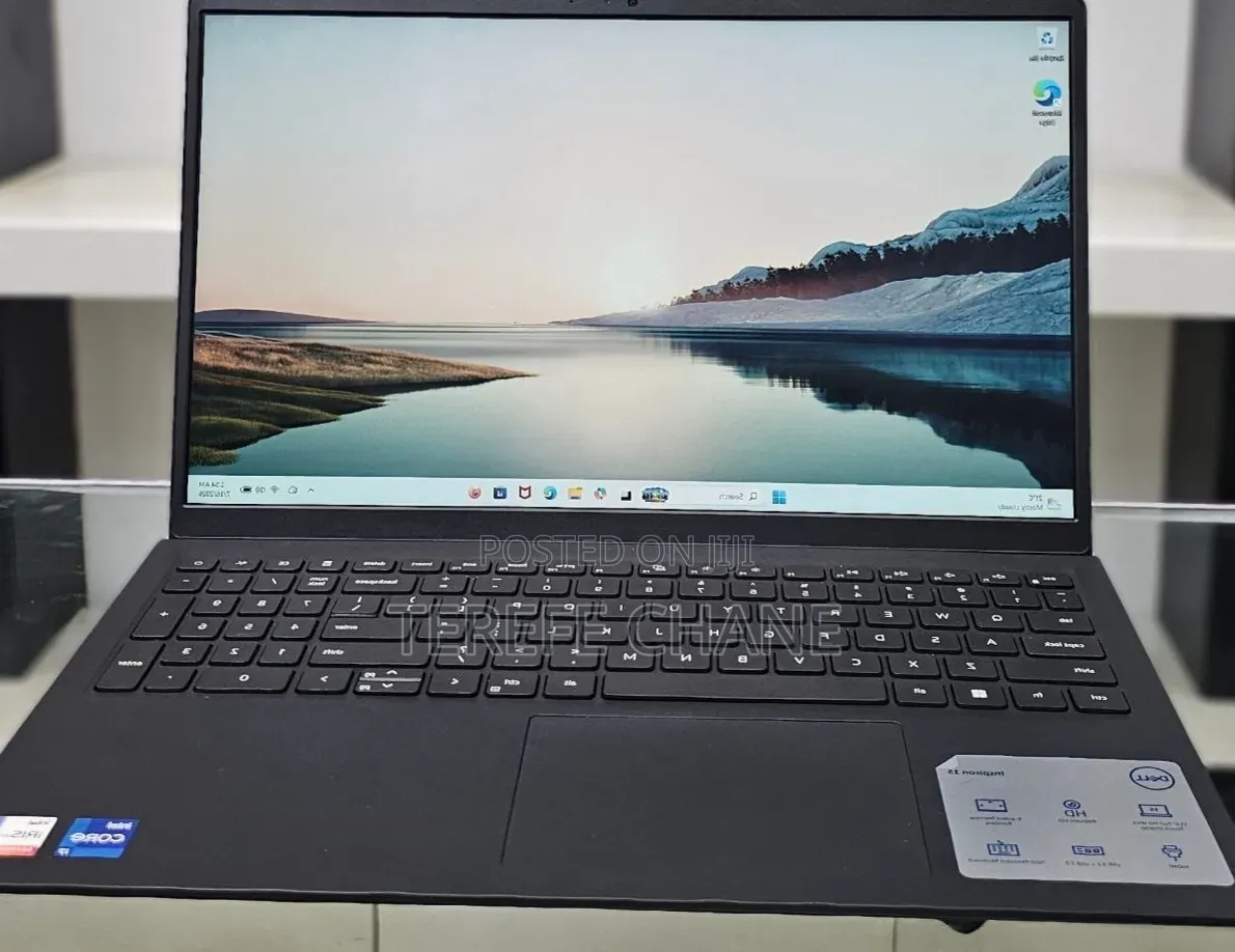 New Laptop Dell Inspiron 15 16GB Intel Core i7 SSD 512GB