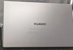 New Laptop Huawei MateBook 13 WRT-W19E 8GB Intel Core i3 SSD 256GB
