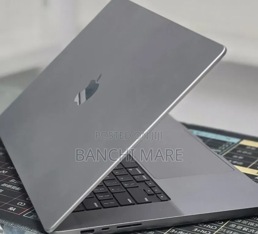 New Laptop Apple MacBook Pro 2021 M1 Max 64GB Apple M1 Max SSD 1T
