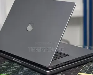 New Laptop Apple MacBook Pro 2021 M1 Max 32GB Apple M1 Pro SSD 1T