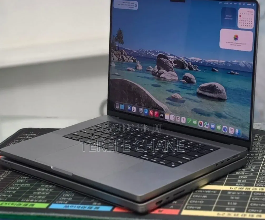 New Laptop Apple MacBook Pro 2021 M1 Max 32GB Apple M1 Pro SSD 1T