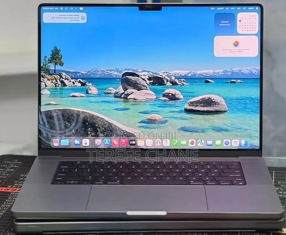 New Laptop Apple MacBook Pro 2021 M1 Max 32GB Apple M1 Pro SSD 1T