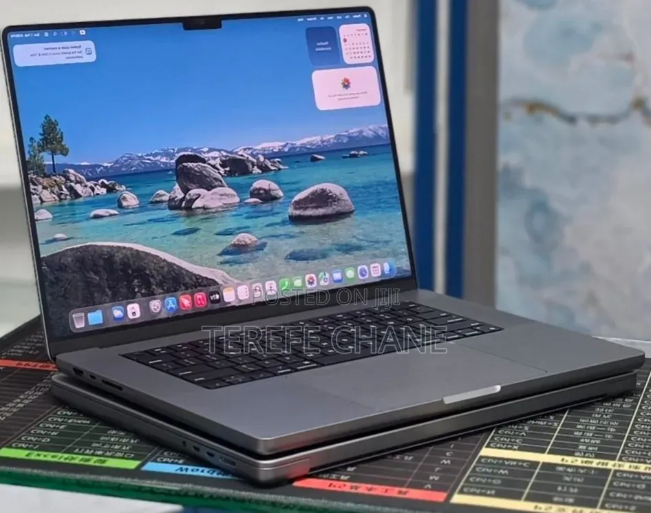 New Laptop Apple MacBook Pro 2021 M1 Max 32GB Apple M1 Pro SSD 1T