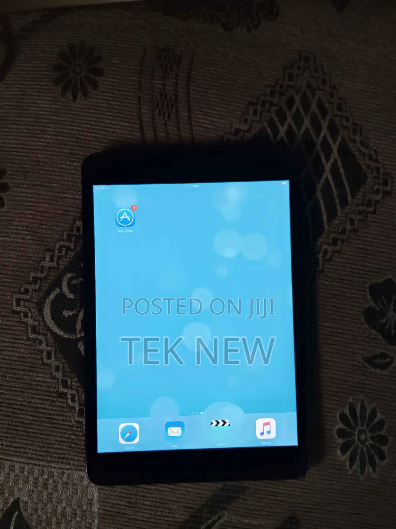 Apple iPad 9.7 16 GB Black