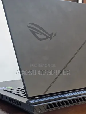 New Laptop Asus ROG Strix G18 12GB Intel Core i9 SSD 1T