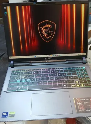 New Laptop MSI Vector 16 HX AI A2XWIG 16GB Intel Core Ultra 7 SSD 1T