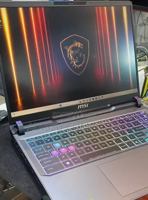 New Laptop MSI Vector 16 HX AI A2XWIG 16GB Intel Core Ultra 7 SSD 1T