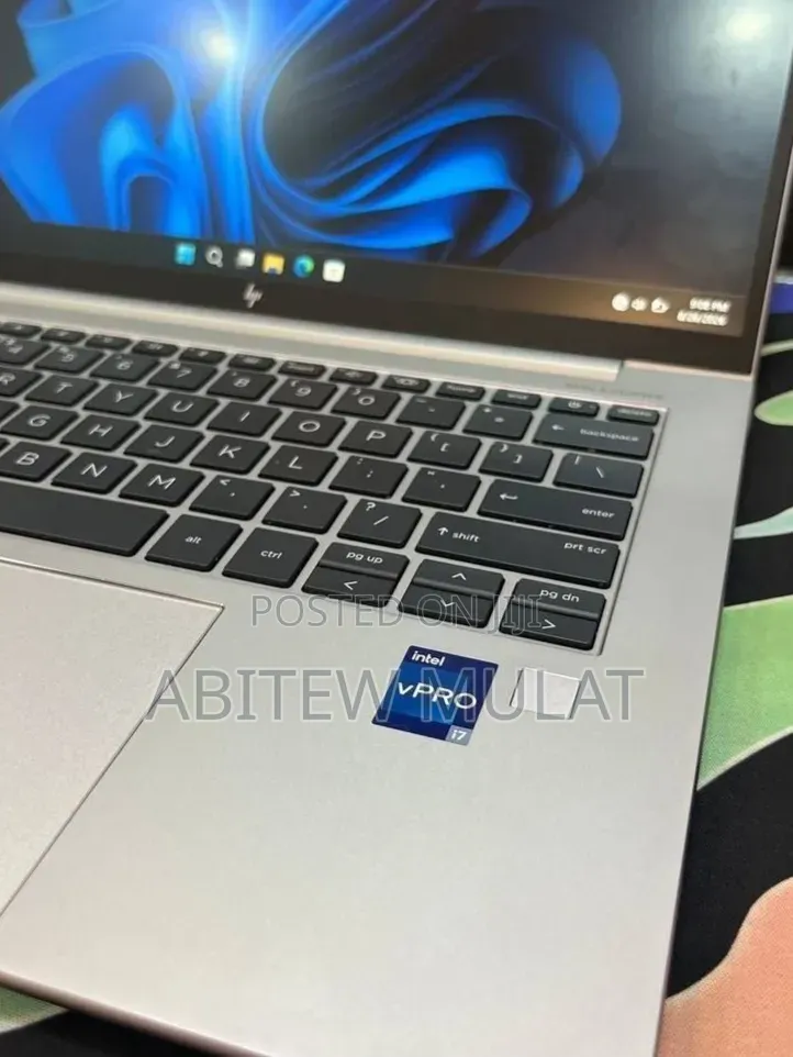 New Laptop HP ZBook 14 16GB Intel Core i7 SSD 512GB