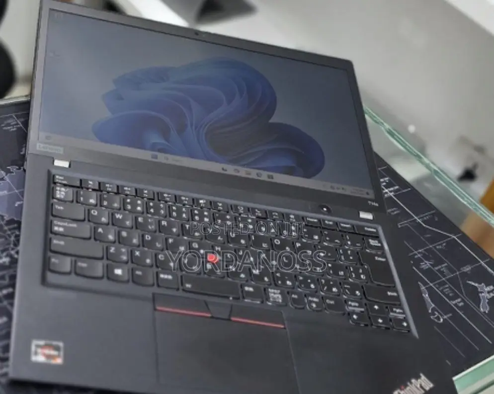 New Laptop Lenovo ThinkPad T14s G4 16GB AMD Ryzen 5 SSD 512GB