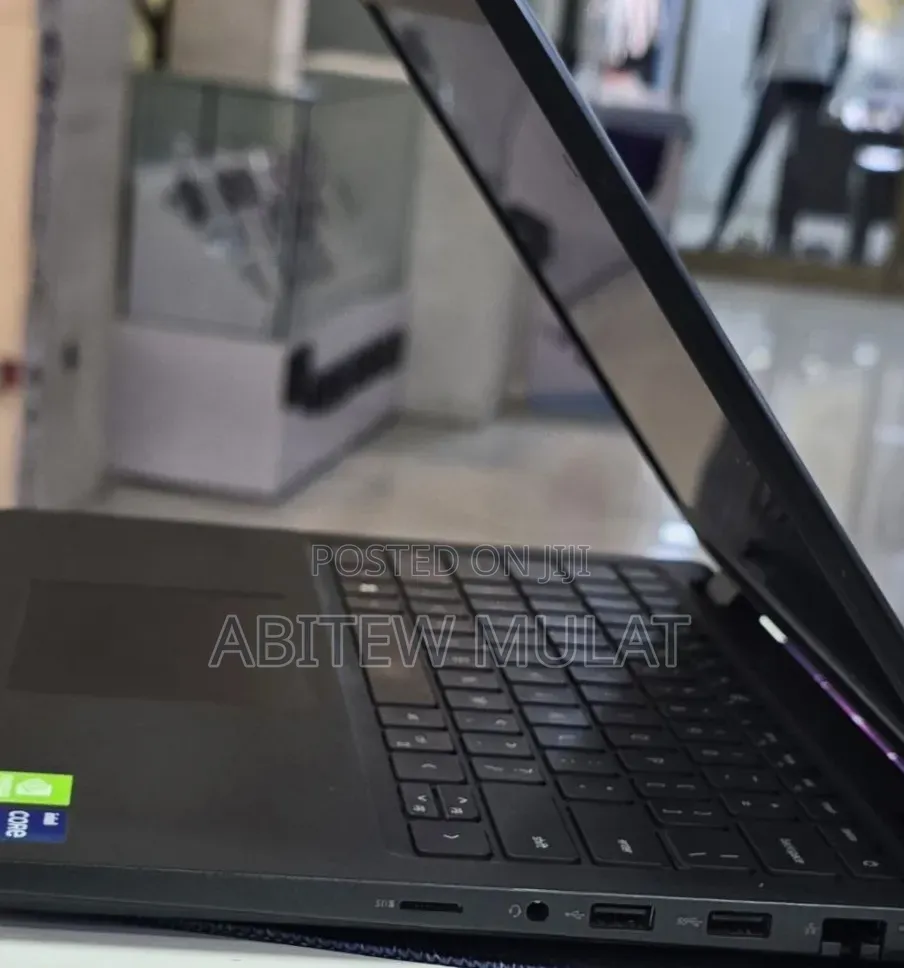 New Laptop Dell Latitude 3420 8GB Intel Core i7 SSD 256GB