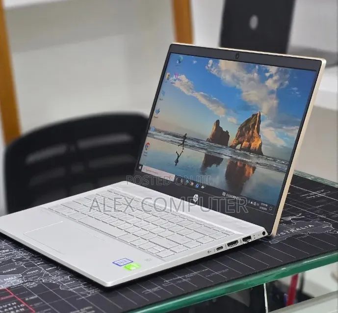 New Laptop HP Pavilion 14 16GB Intel Core i5 SSD 512GB