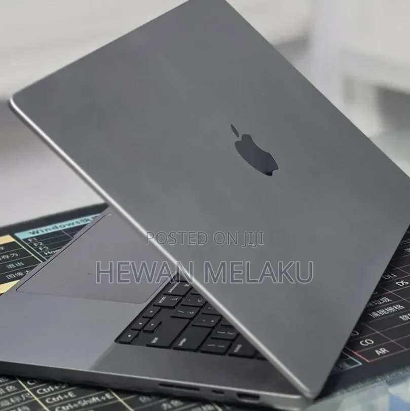 New Laptop Apple MacBook Pro 2021 M1 Max 64GB Apple M1 Max SSD 1T