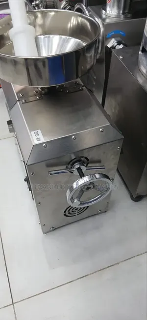 Oil Press Machine