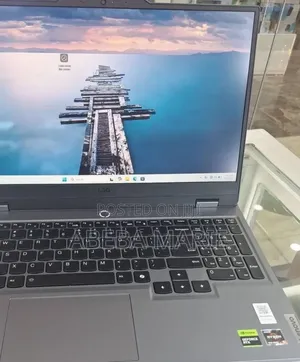 New Laptop Lenovo LOQ 15ARP9 16GB AMD Ryzen 5 SSD 512GB