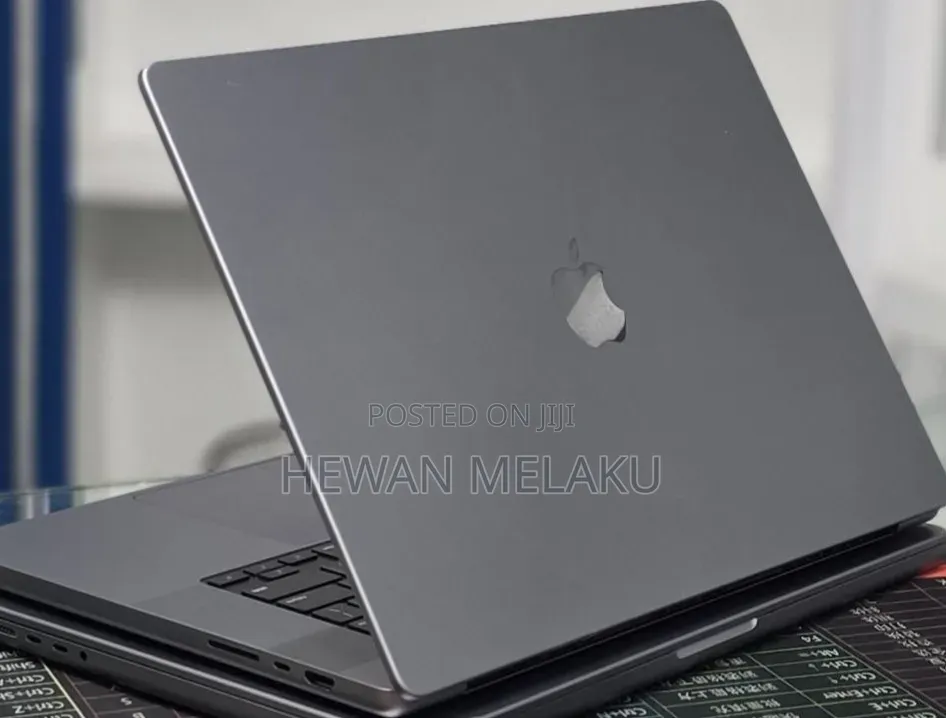New Laptop Apple MacBook Pro 2021 M1 Max 32GB Apple M1 Max SSD 1T