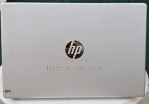 New Laptop HP Pavilion 15 16GB Intel Core Ultra 7 SSD 1T