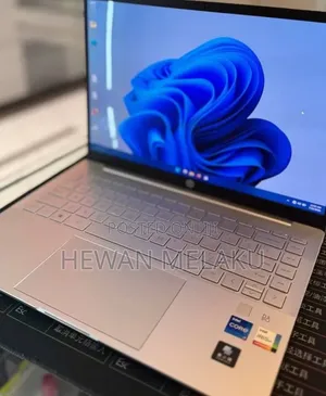 New Laptop HP Pavilion 14 16GB Intel Core i7 SSD 1T