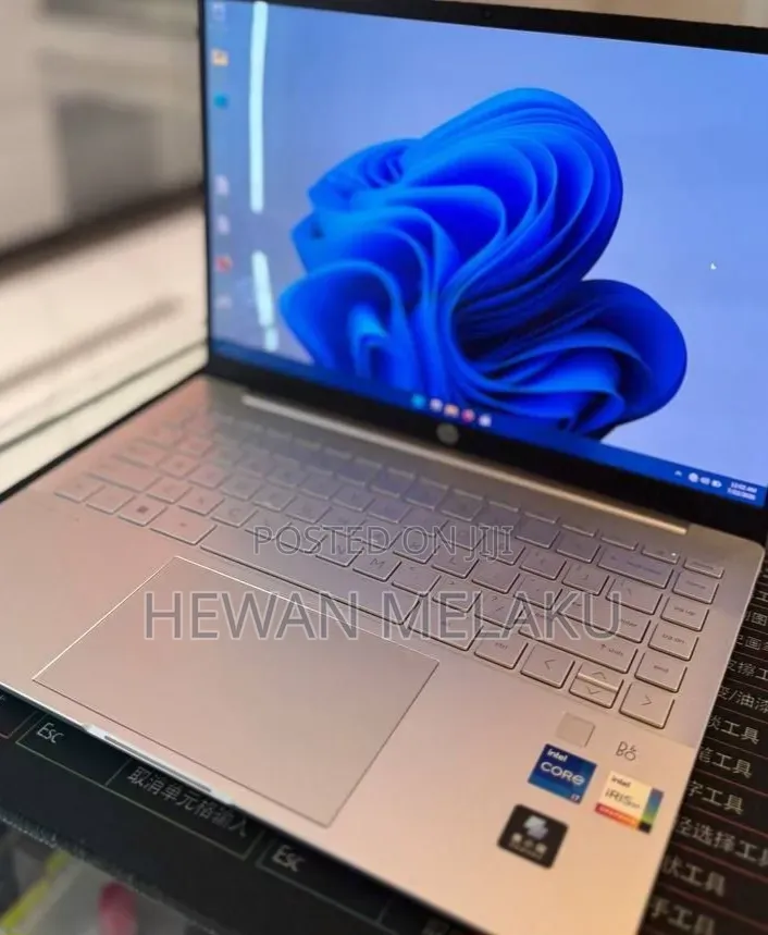 New Laptop HP Pavilion 14 16GB Intel Core i7 SSD 1T