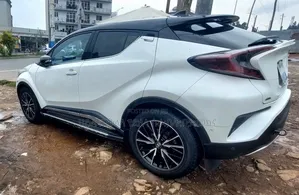 Toyota C-HR 2017 White