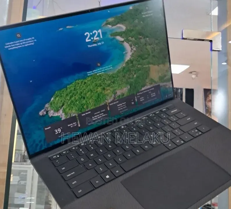 New Laptop Dell Precision 5560 16GB Intel Core i7 SSD 512GB