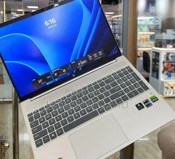 New Laptop HP Pavilion 15 16GB Intel Core i7 SSD 1T