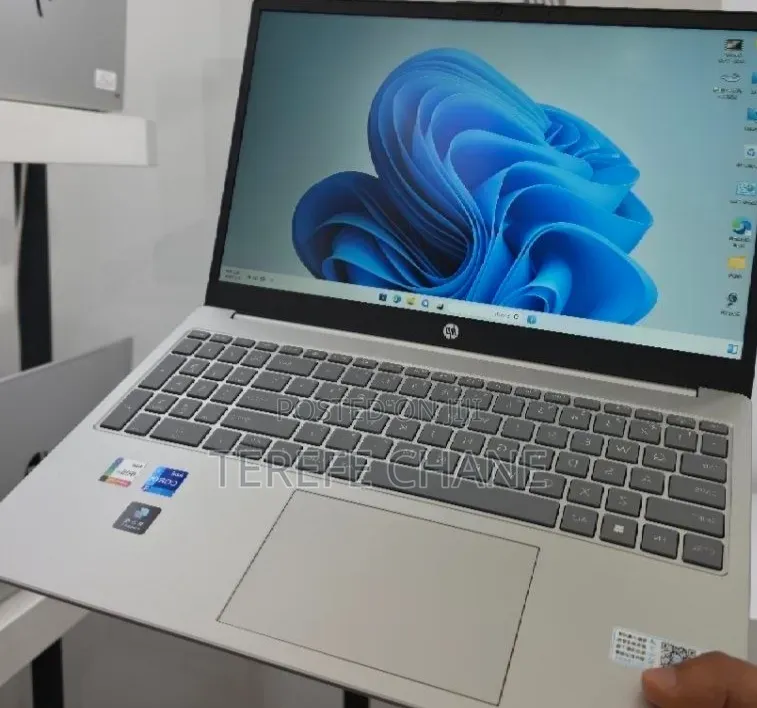 New Laptop HP Stream Notebook 16GB Intel Core i7 SSD 512GB