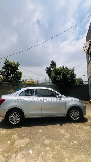 Suzuki Dzire 2024 Silver