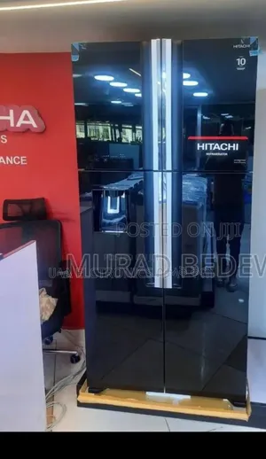 HITACHI 710 Liter Refrigerator