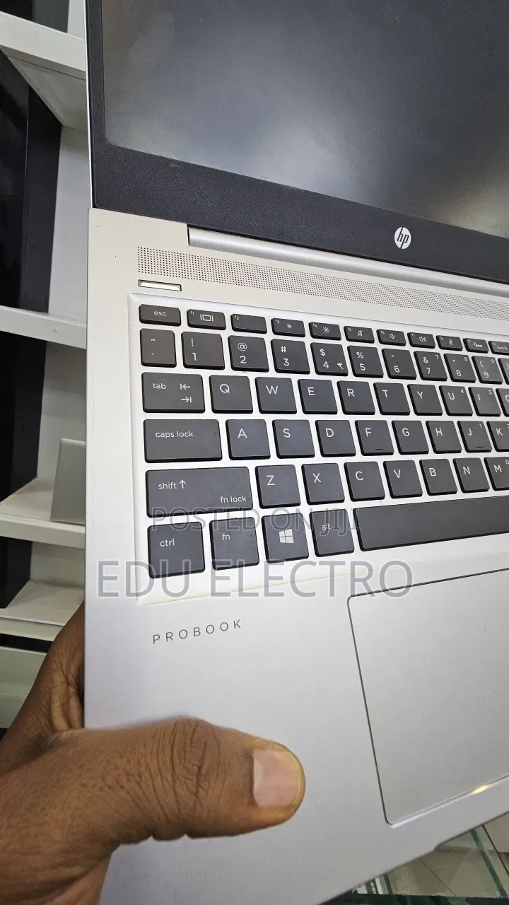 New Laptop HP ProBook 440 G5 8GB Intel Core i5 SSD 256GB