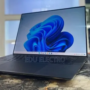 New Laptop Dell Precision 5540 16GB Intel Core i7 SSD 512GB