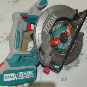 Cordless Saw