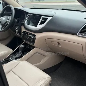 Hyundai Tucson 2018 Maroon