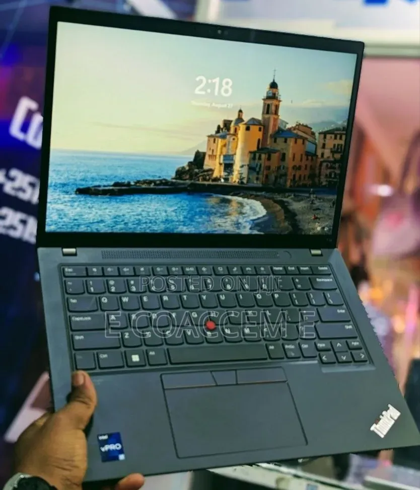 New Laptop Lenovo 16GB Intel Core i7 SSD 512GB