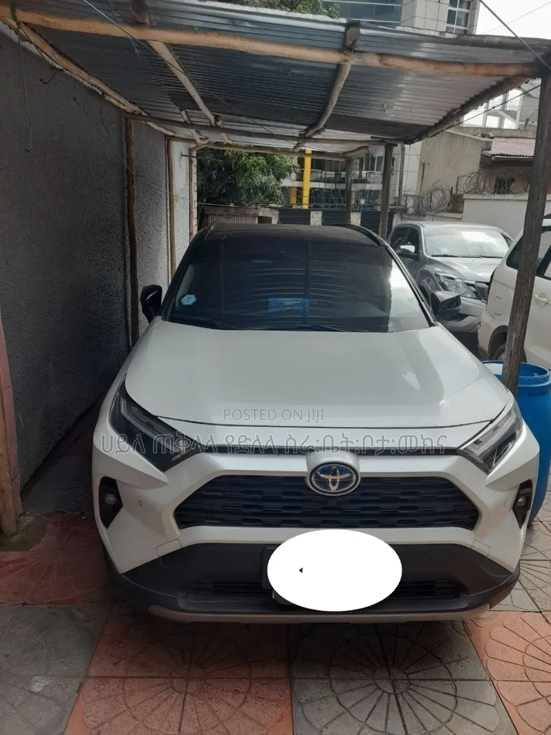 Toyota RAV4 2024 White